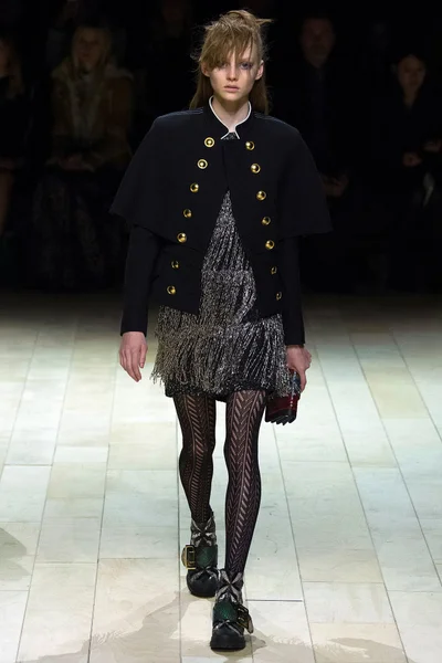 Look 98